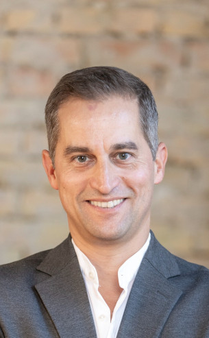 Dr Tobias Grab