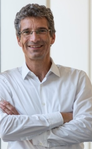 Dr Antonio Krüger