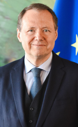 Roberto Viola