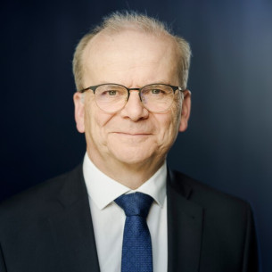 Dr. Rolf-Dieter Jungk | Foto credit: © Bundesregierung / Guido Bergmann