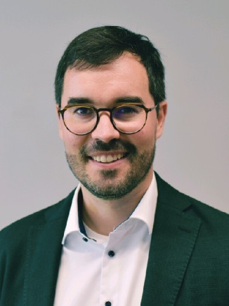 Dr Tim Leonhardt